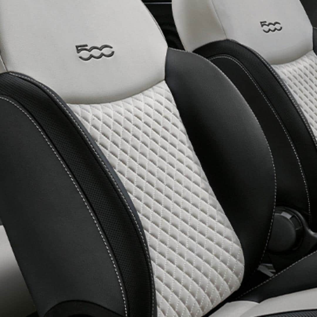 White Matelasse seats in the Fiat 500 Dolcevita Plus