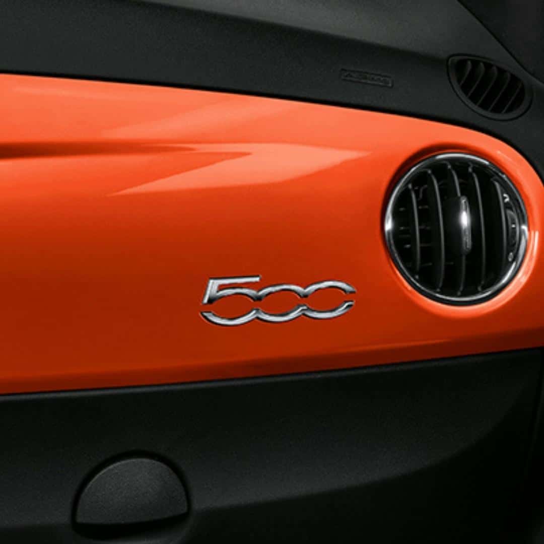 Eye catching matching Dashboard inside the Fiat 500 POP