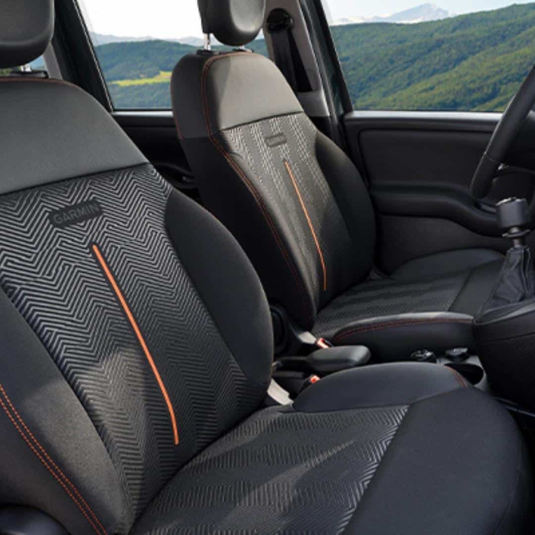 New Innovatic fabric with Garmin orange detail on seats in the Fiat Panda Garmin