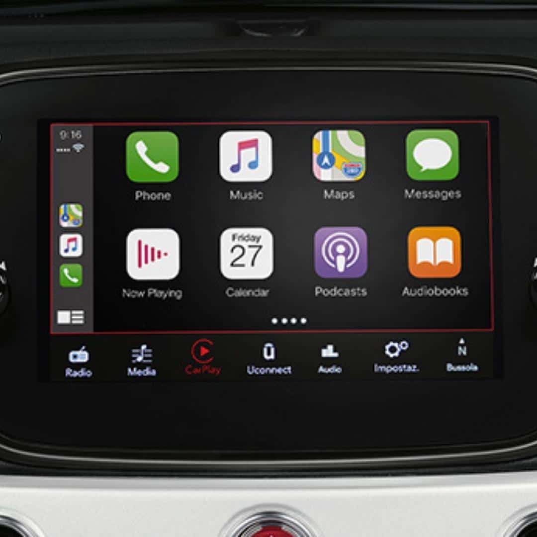 Infotainment with Apple Carplay/Android Auto on Uconnect 7" display in the Fiat 500 Dolcevita