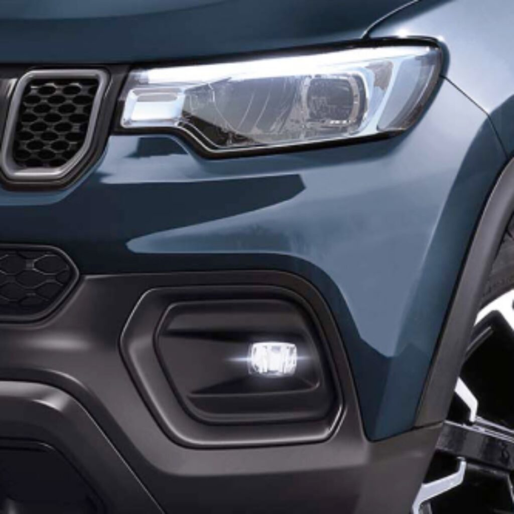 Full LED headlights to enhance visibility on the Jeep Compass 4XE Trailhawk.