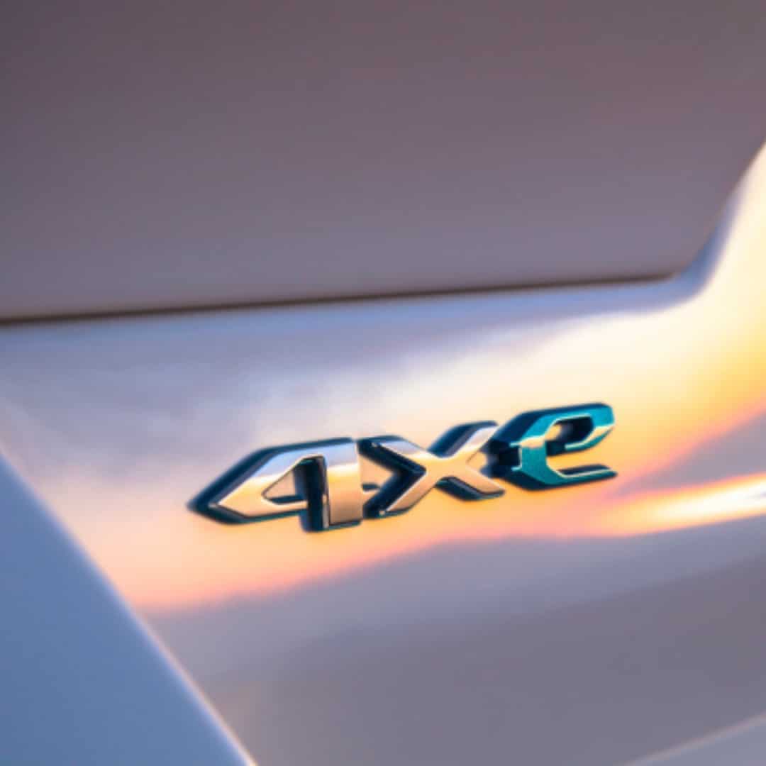 4XE Logo on the Jeep Grand Cherokee 4XE Overland.
