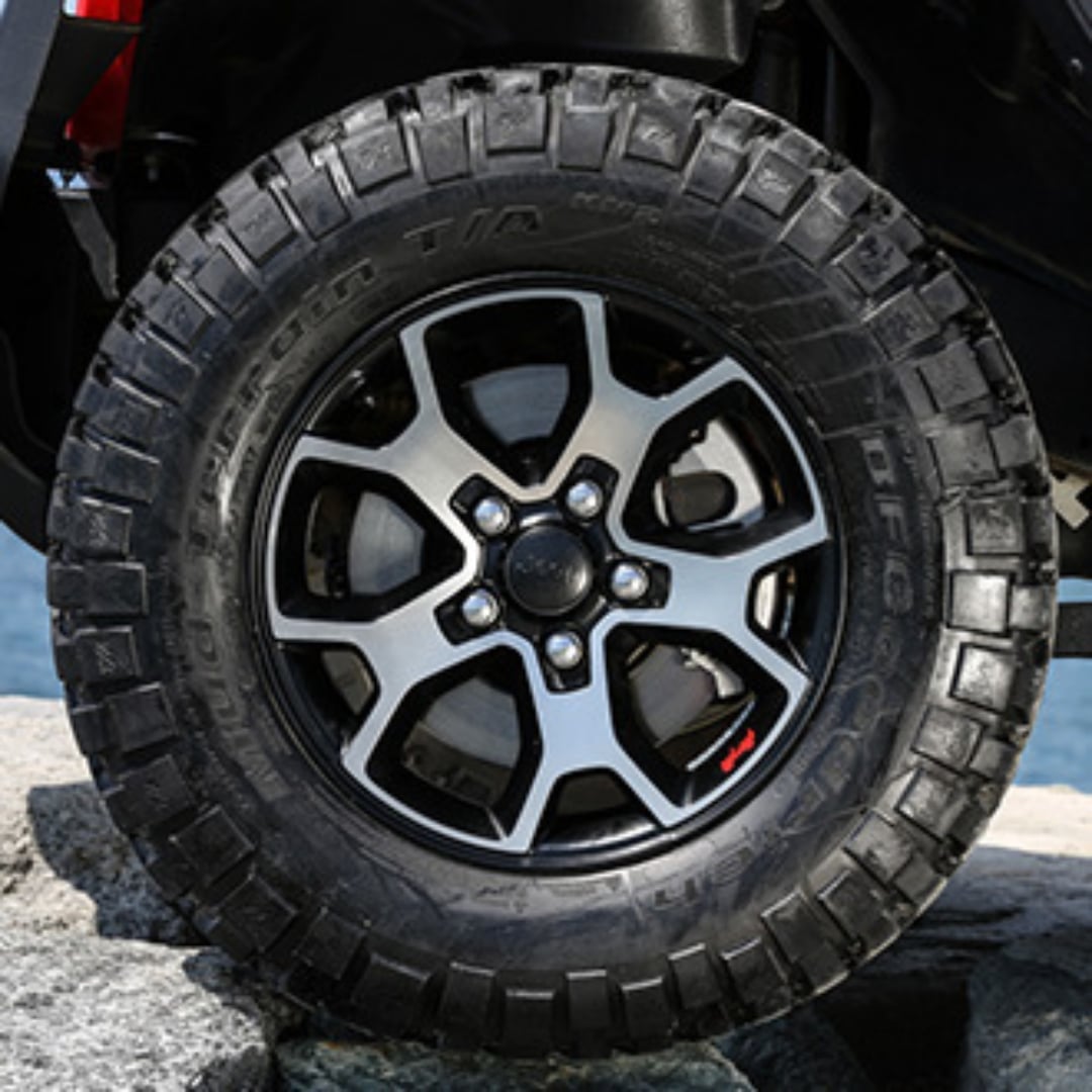 18" Alloy wheels with the Jeep Wrangler Rubicon.